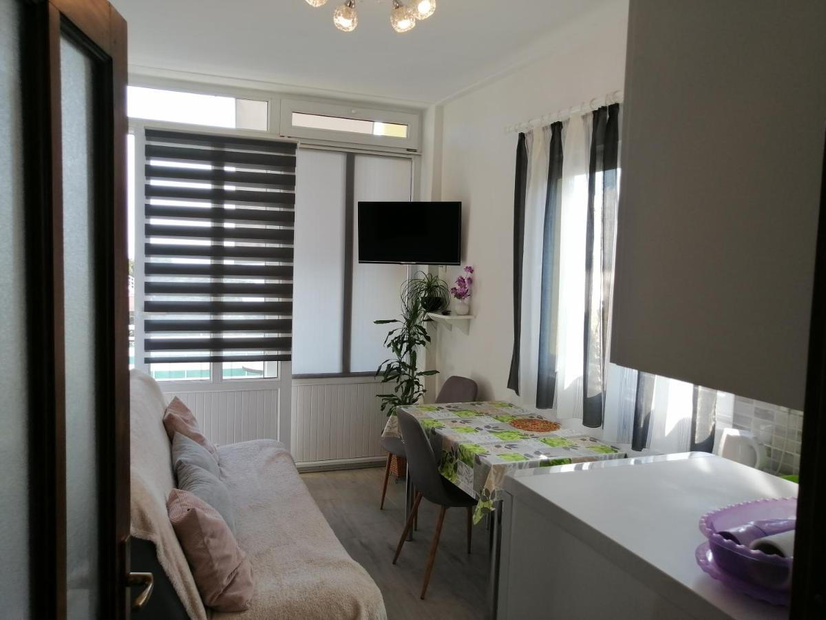 Maja Apartamento Makarska Exterior foto